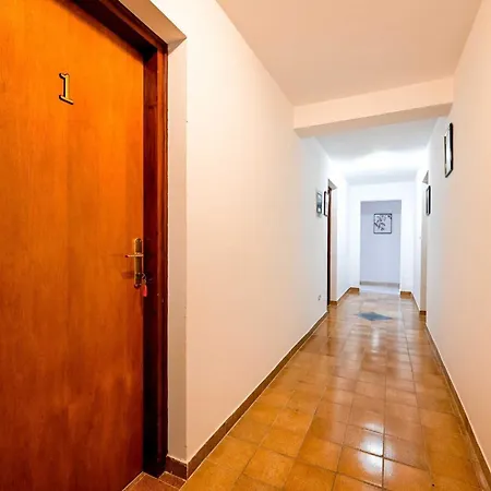 Calm And Stylish With Balcony Guest house Rovinj