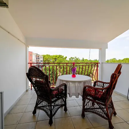 Calm And Stylish With Balcony 招待所 3*