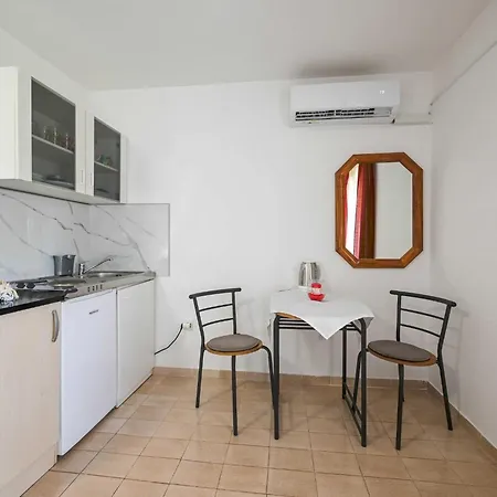 Calm And Stylish With Balcony Guest house Rovinj