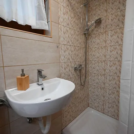 Calm And Stylish With Balcony Guest house