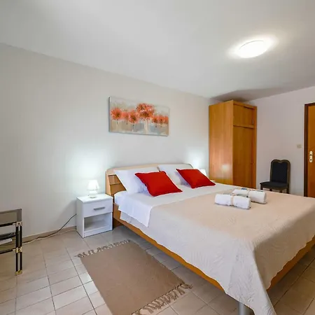 Guest house Calm And Stylish With Balcony Rovinj